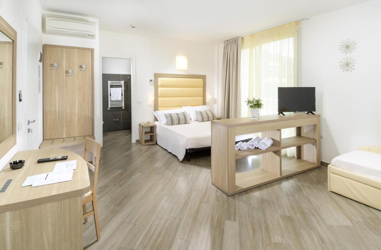Hotel Atlantic & Spa Gabicce Mare Luaran gambar