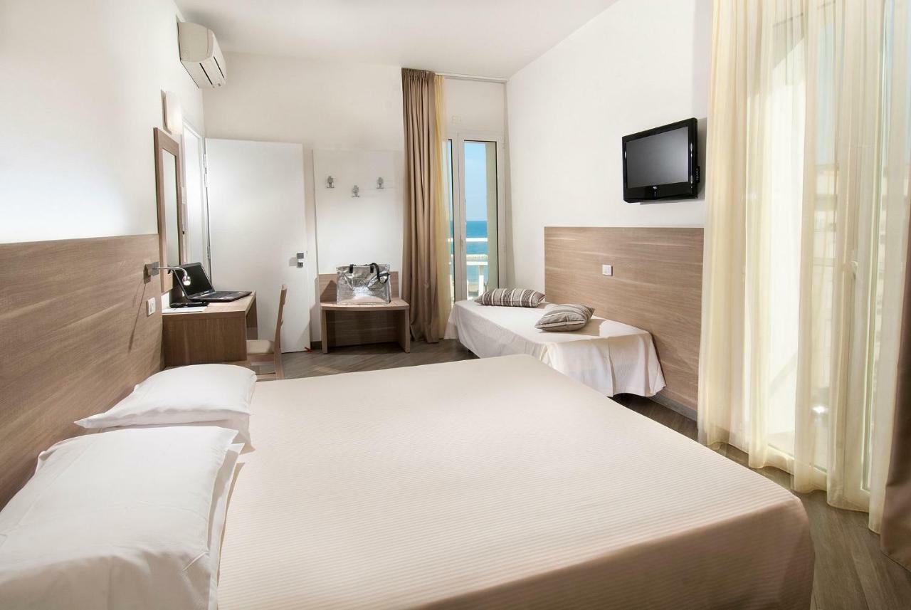 Hotel Atlantic & Spa Gabicce Mare Luaran gambar